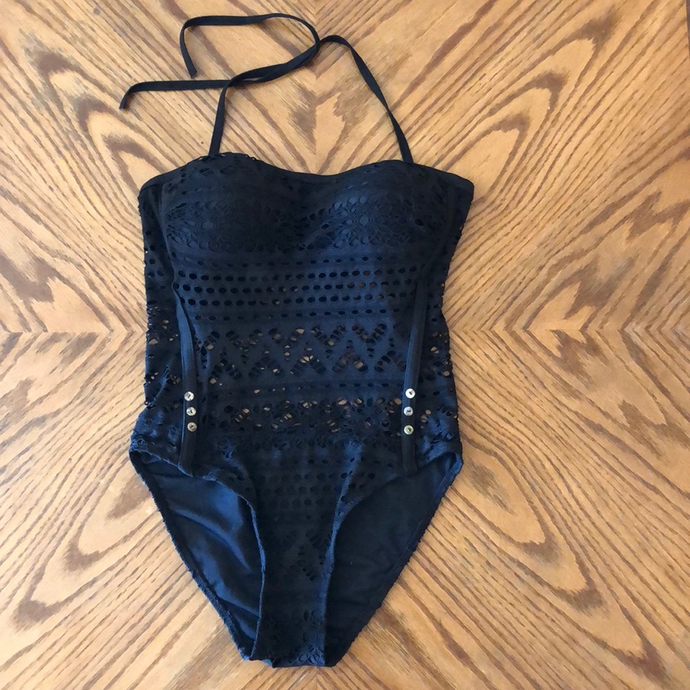 One piece swimsuit